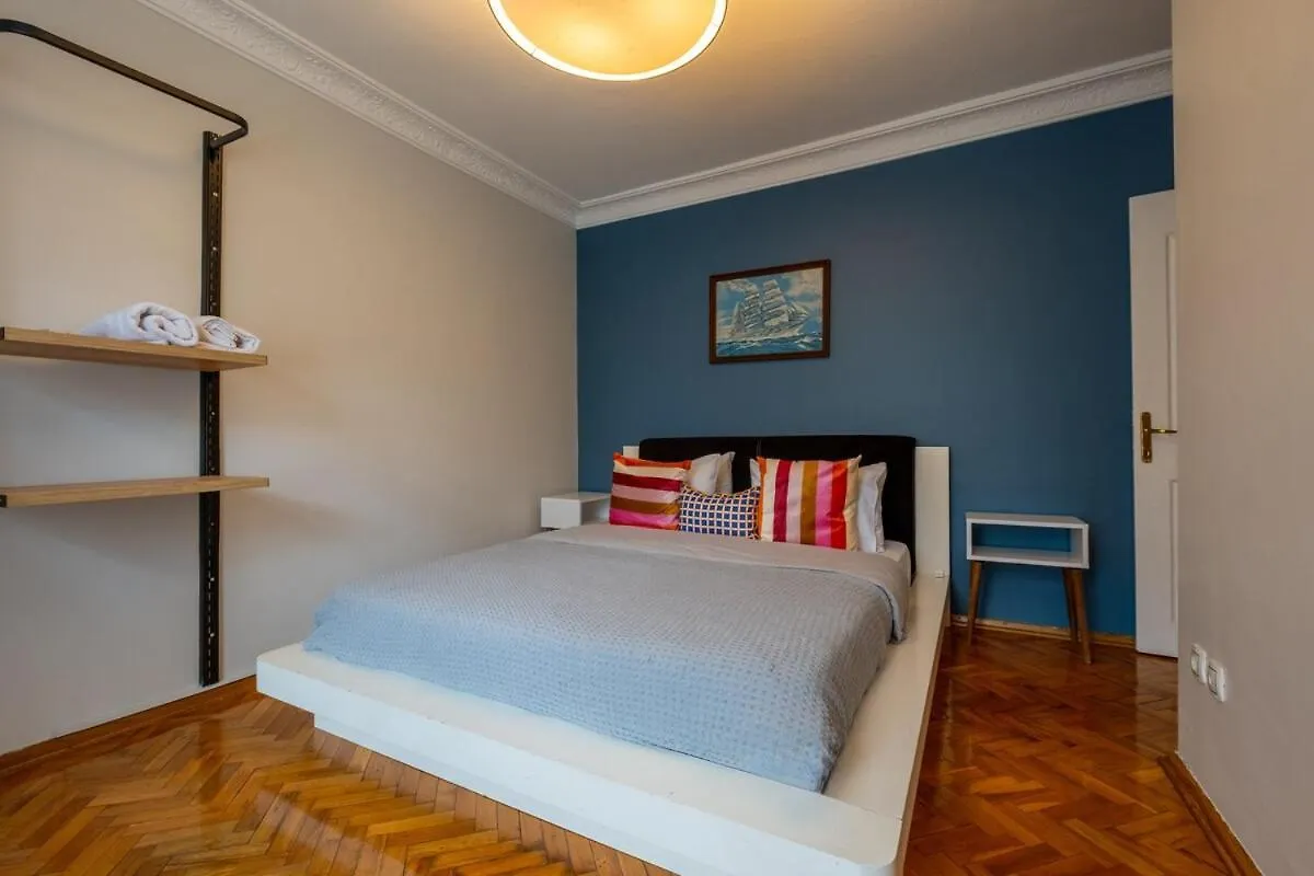 3-Bedroom Central Apartment Κωνσταντινούπολη